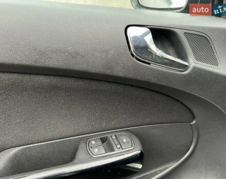 Чорний Опель Корса, об'ємом двигуна 1.25 л та пробігом 205 тис. км за 5399 $, фото 8 на Automoto.ua