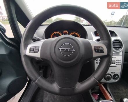 Черный Опель Корса, объемом двигателя 1.23 л и пробегом 223 тыс. км за 4800 $, фото 10 на Automoto.ua