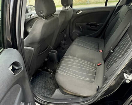 Чорний Опель Корса, об'ємом двигуна 1.23 л та пробігом 239 тис. км за 4599 $, фото 16 на Automoto.ua