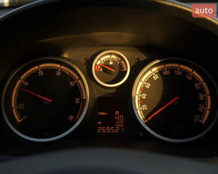 Черный Опель Корса, объемом двигателя 1.3 л и пробегом 269 тыс. км за 5460 $, фото 5 на Automoto.ua