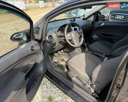 Чорний Опель Корса, об'ємом двигуна 1.25 л та пробігом 130 тис. км за 4550 $, фото 12 на Automoto.ua