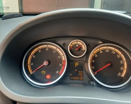 Опель Корса 2012 в Чернигове на Automoto.ua Черный Опель Корса, объемом двигателя 1.4 л и пробегом 146 тыс. км за 7100 $, фото 7 на Automoto.ua