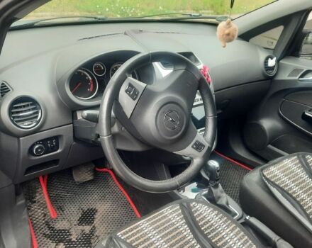 Опель Корса 2012 в Чернигове на Automoto.ua Черный Опель Корса, объемом двигателя 1.4 л и пробегом 146 тыс. км за 7100 $, фото 3 на Automoto.ua