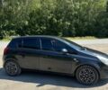 Черный Опель Корса, объемом двигателя 1.3 л и пробегом 270 тыс. км за 4300 $, фото 3 на Automoto.ua