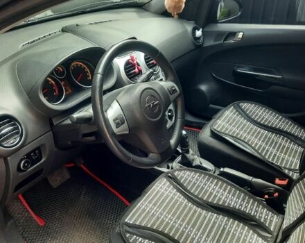 Опель Корса 2012 в Чернигове на Automoto.ua Черный Опель Корса, объемом двигателя 1.4 л и пробегом 146 тыс. км за 7100 $, фото 11 на Automoto.ua