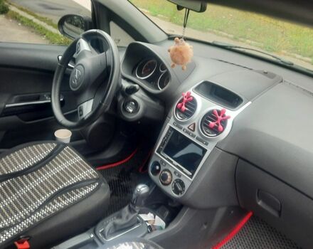 Опель Корса 2012 в Чернигове на Automoto.ua Черный Опель Корса, объемом двигателя 1.4 л и пробегом 146 тыс. км за 7100 $, фото 4 на Automoto.ua