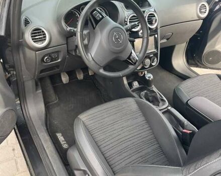 Черный Опель Корса, объемом двигателя 1.2 л и пробегом 125 тыс. км за 6200 $, фото 7 на Automoto.ua