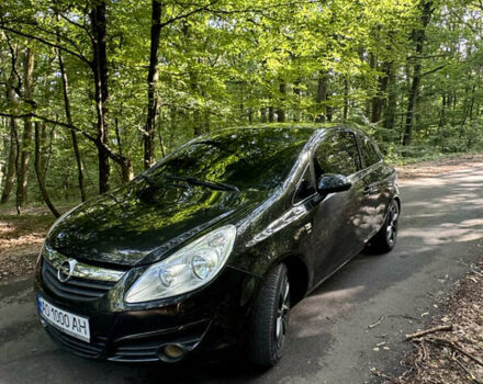 Черный Опель Корса, объемом двигателя 1.25 л и пробегом 173 тыс. км за 5900 $, фото 1 на Automoto.ua