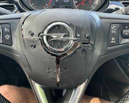 Черный Опель Корса, объемом двигателя 1.4 л и пробегом 120 тыс. км за 2500 $, фото 3 на Automoto.ua