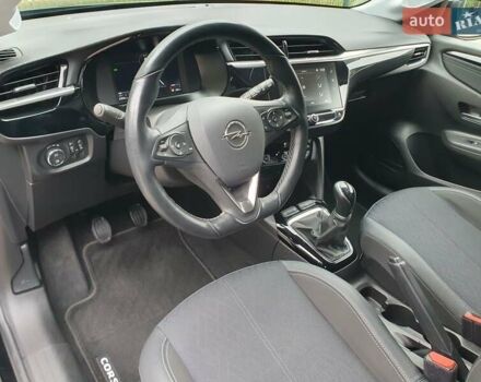 Черный Опель Корса, объемом двигателя 1.2 л и пробегом 57 тыс. км за 12599 $, фото 42 на Automoto.ua