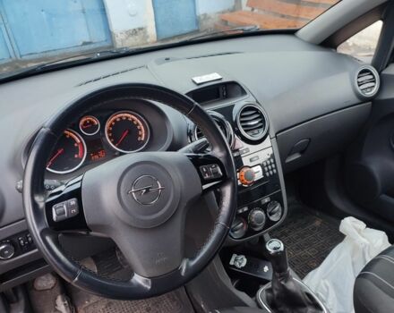 Опель Корса 2010 в Николаеве на Automoto.ua Черный Опель Корса, объемом двигателя 1.2 л и пробегом 236 тыс. км за 4400 $, фото 2 на Automoto.ua