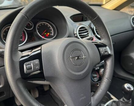 Черный Опель Корса, объемом двигателя 1.2 л и пробегом 126 тыс. км за 5950 $, фото 6 на Automoto.ua