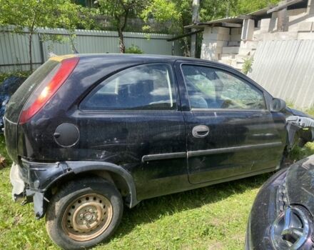 Черный Опель Корса, объемом двигателя 1 л и пробегом 180 тыс. км за 477 $, фото 1 на Automoto.ua