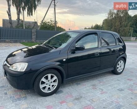 Черный Опель Корса, объемом двигателя 1.2 л и пробегом 240 тыс. км за 3350 $, фото 1 на Automoto.ua