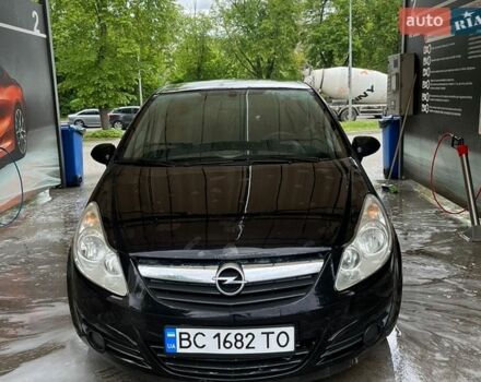 Черный Опель Корса, объемом двигателя 1.36 л и пробегом 167 тыс. км за 4000 $, фото 1 на Automoto.ua