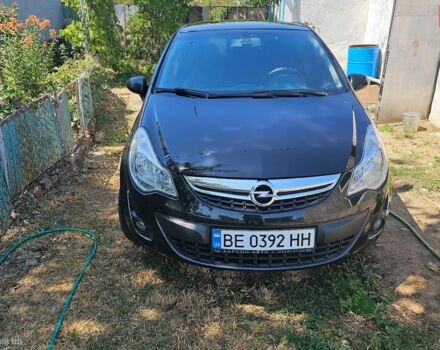Чорний Опель Корса, об'ємом двигуна 1.23 л та пробігом 110 тис. км за 7300 $, фото 1 на Automoto.ua