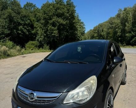 Черный Опель Корса, объемом двигателя 1.3 л и пробегом 270 тыс. км за 4300 $, фото 1 на Automoto.ua