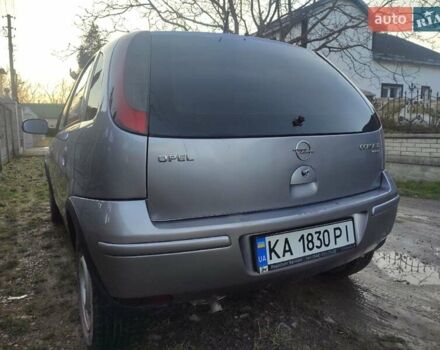 Фиолетовый Опель Корса, объемом двигателя 1.2 л и пробегом 266 тыс. км за 3200 $, фото 2 на Automoto.ua