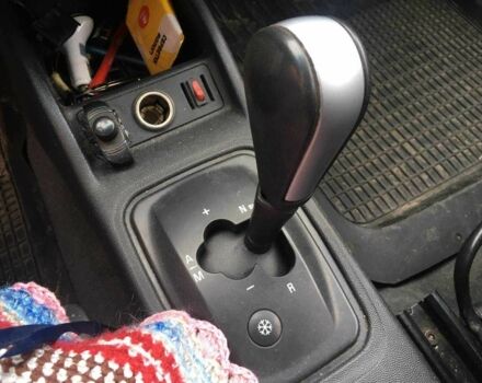 Коричневый Опель Корса, объемом двигателя 1.2 л и пробегом 400 тыс. км за 3200 $, фото 5 на Automoto.ua