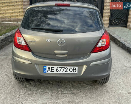 Коричневый Опель Корса, объемом двигателя 1.3 л и пробегом 237 тыс. км за 5700 $, фото 8 на Automoto.ua