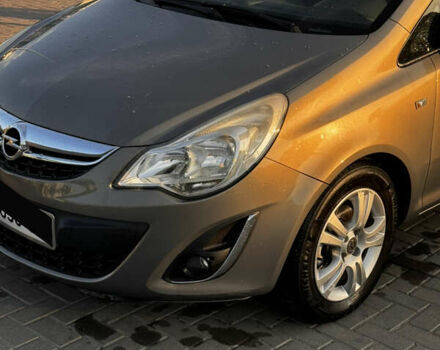 Коричневий Опель Корса, об'ємом двигуна 1.24 л та пробігом 137 тис. км за 4650 $, фото 1 на Automoto.ua