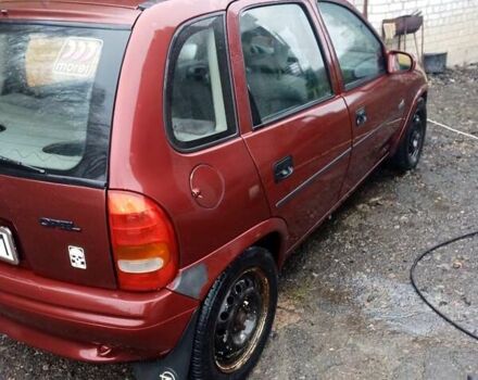 Красный Опель Корса, объемом двигателя 1.4 л и пробегом 140 тыс. км за 700 $, фото 5 на Automoto.ua