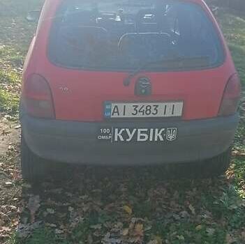 Красный Опель Корса, объемом двигателя 1.2 л и пробегом 222 тыс. км за 1318 $, фото 3 на Automoto.ua