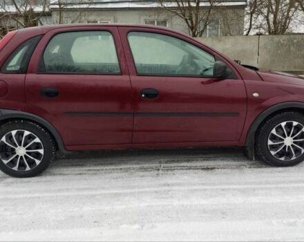 Красный Опель Корса, объемом двигателя 1 л и пробегом 216 тыс. км за 3300 $, фото 4 на Automoto.ua