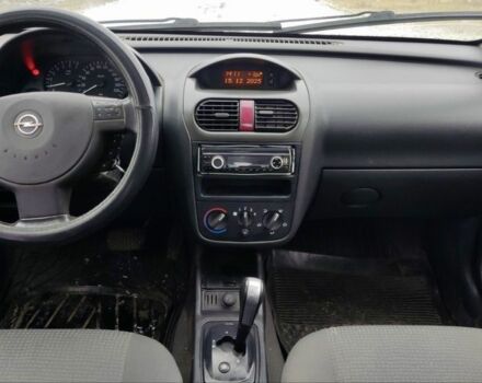 Красный Опель Корса, объемом двигателя 1 л и пробегом 216 тыс. км за 3300 $, фото 6 на Automoto.ua
