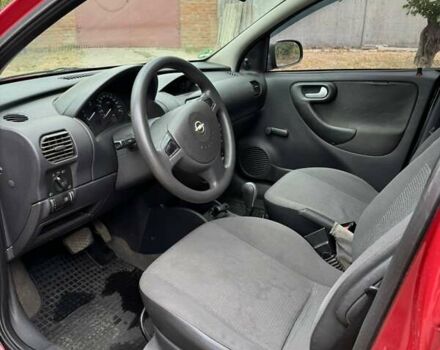 Красный Опель Корса, объемом двигателя 0.97 л и пробегом 190 тыс. км за 2950 $, фото 23 на Automoto.ua
