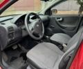 Красный Опель Корса, объемом двигателя 0.97 л и пробегом 190 тыс. км за 2950 $, фото 23 на Automoto.ua