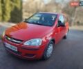 Красный Опель Корса, объемом двигателя 1 л и пробегом 219 тыс. км за 3500 $, фото 1 на Automoto.ua