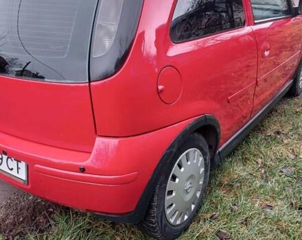 Красный Опель Корса, объемом двигателя 1 л и пробегом 342 тыс. км за 3000 $, фото 5 на Automoto.ua