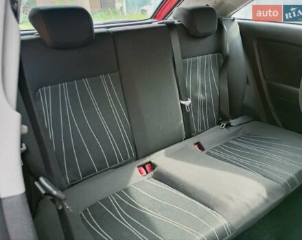 Красный Опель Корса, объемом двигателя 1.23 л и пробегом 270 тыс. км за 3300 $, фото 7 на Automoto.ua