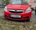 Червоний Опель Корса, об'ємом двигуна 1.23 л та пробігом 190 тис. км за 4200 $, фото 1 на Automoto.ua