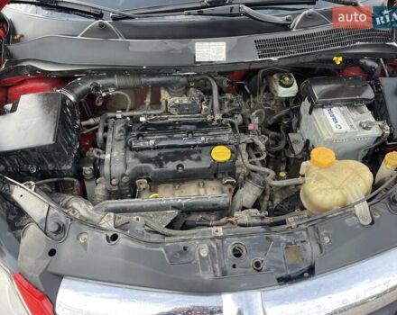 Червоний Опель Корса, об'ємом двигуна 1.23 л та пробігом 100 тис. км за 5000 $, фото 8 на Automoto.ua