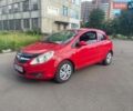 Красный Опель Корса, объемом двигателя 1.2 л и пробегом 176 тыс. км за 3300 $, фото 1 на Automoto.ua