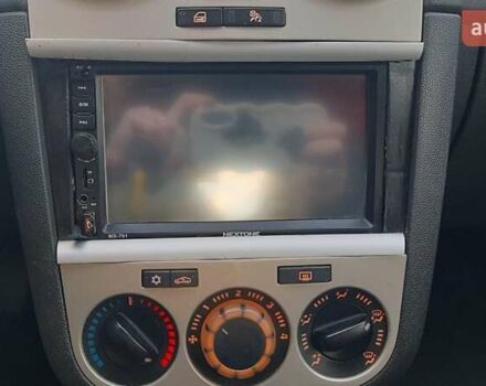 Опель Корса 2008 в Харькове на Automoto.ua Красный Опель Корса, объемом двигателя 1.23 л и пробегом 97 тыс. км за 5200 $, фото 4 на Automoto.ua