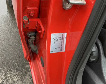 Красный Опель Корса, объемом двигателя 1 л и пробегом 220 тыс. км за 4000 $, фото 11 на Automoto.ua