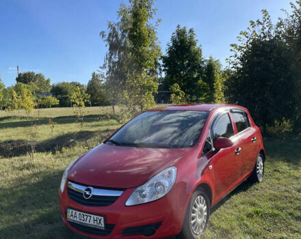 Красный Опель Корса, объемом двигателя 1.23 л и пробегом 135 тыс. км за 6000 $, фото 10 на Automoto.ua