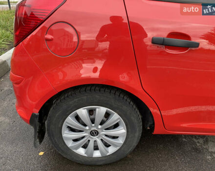 Красный Опель Корса, объемом двигателя 1 л и пробегом 220 тыс. км за 4000 $, фото 9 на Automoto.ua