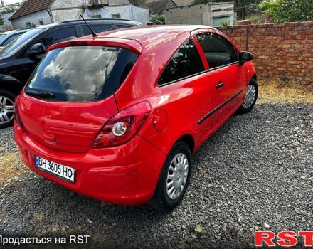 Красный Опель Корса, объемом двигателя 1.2 л и пробегом 180 тыс. км за 4500 $, фото 1 на Automoto.ua