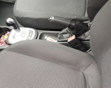 Опель Корса 2008 в Харькове на Automoto.ua Красный Опель Корса, объемом двигателя 1 л и пробегом 115 тыс. км за 3700 $, фото 6 на Automoto.ua