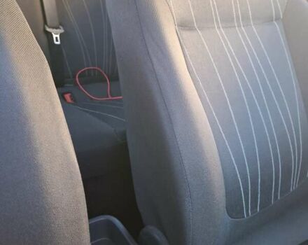 Красный Опель Корса, объемом двигателя 1.23 л и пробегом 125 тыс. км за 4900 $, фото 3 на Automoto.ua