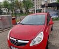 Красный Опель Корса, объемом двигателя 1.2 л и пробегом 185 тыс. км за 4400 $, фото 1 на Automoto.ua
