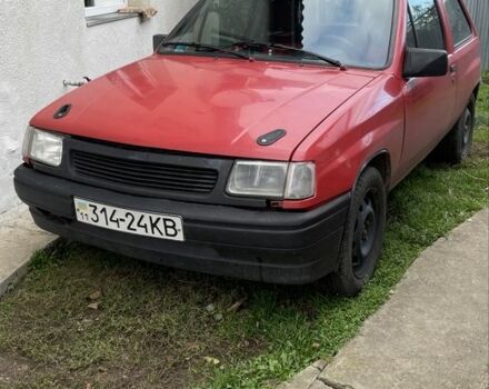 Красный Опель Корса, объемом двигателя 1.5 л и пробегом 3 тыс. км за 650 $, фото 3 на Automoto.ua