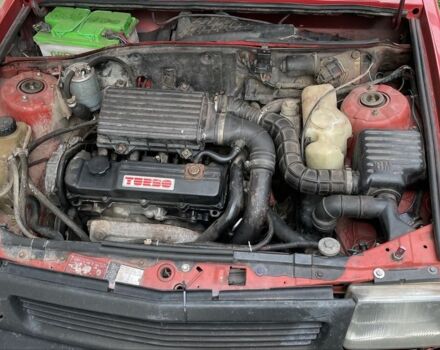 Красный Опель Корса, объемом двигателя 1.5 л и пробегом 3 тыс. км за 650 $, фото 6 на Automoto.ua