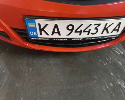 Красный Опель Корса, объемом двигателя 1.2 л и пробегом 260 тыс. км за 3500 $, фото 5 на Automoto.ua