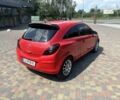 Красный Опель Корса, объемом двигателя 1.2 л и пробегом 180 тыс. км за 4000 $, фото 4 на Automoto.ua