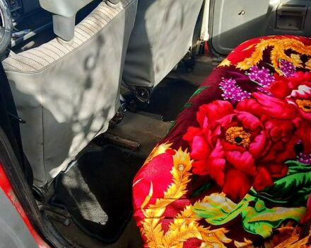 Червоний Опель Корса, об'ємом двигуна 1.2 л та пробігом 0 тис. км за 500 $, фото 3 на Automoto.ua